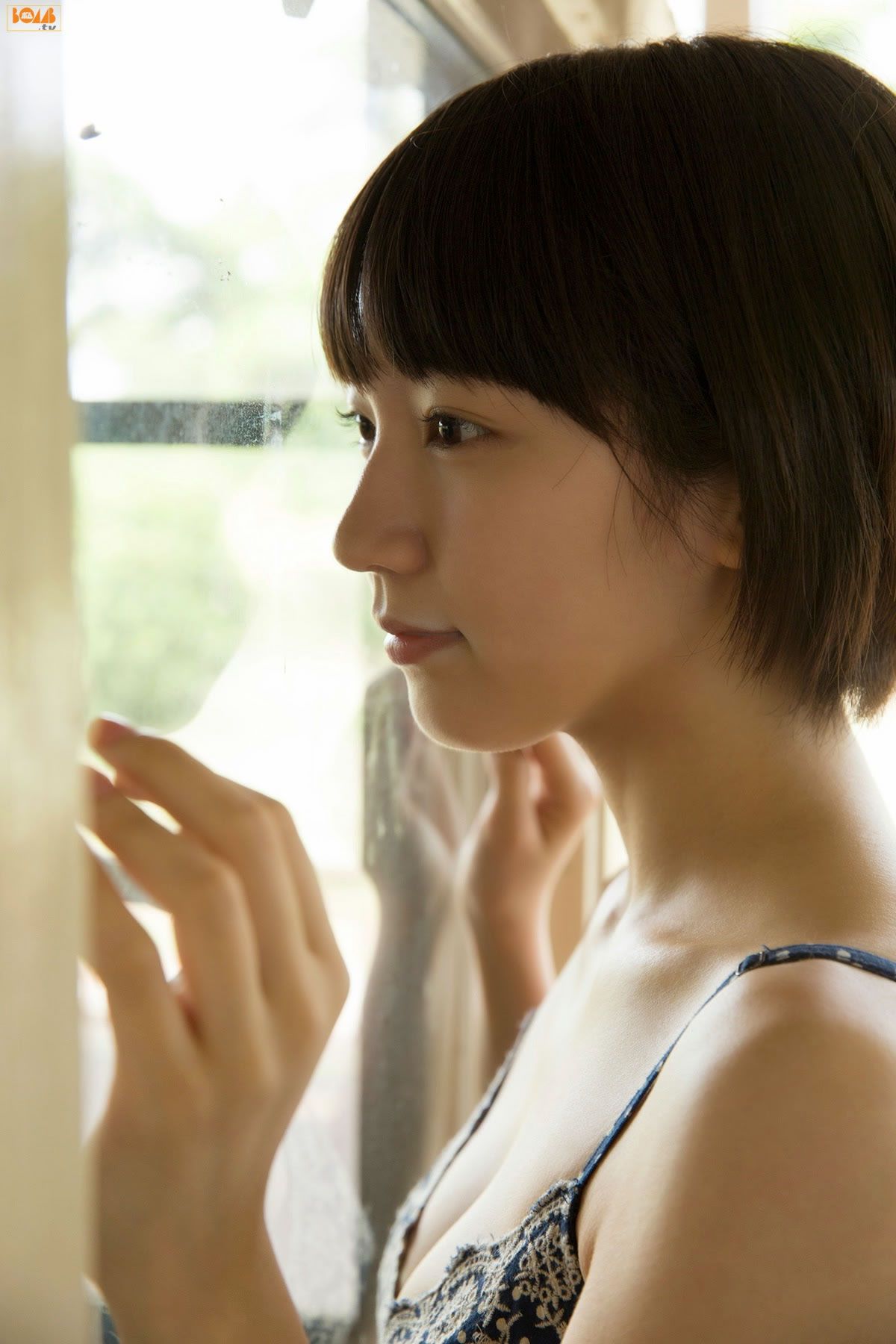 [BOMB.tv] GRAVURE Channel 2014年10月号 Riho Yoshioka 吉岡里帆 [76P]