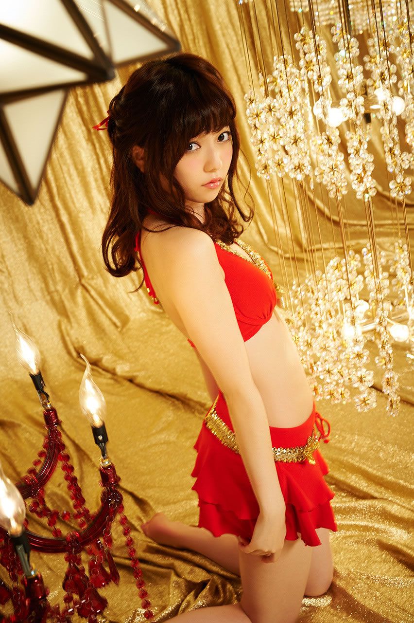 [Weekly Playboy] 2015 No.01-02 島崎遥香 山本彩 安齋らら 片山萌美 浅田舞 神室舞衣 岸明日香 星名美津紀 小向美奈子 [43P]