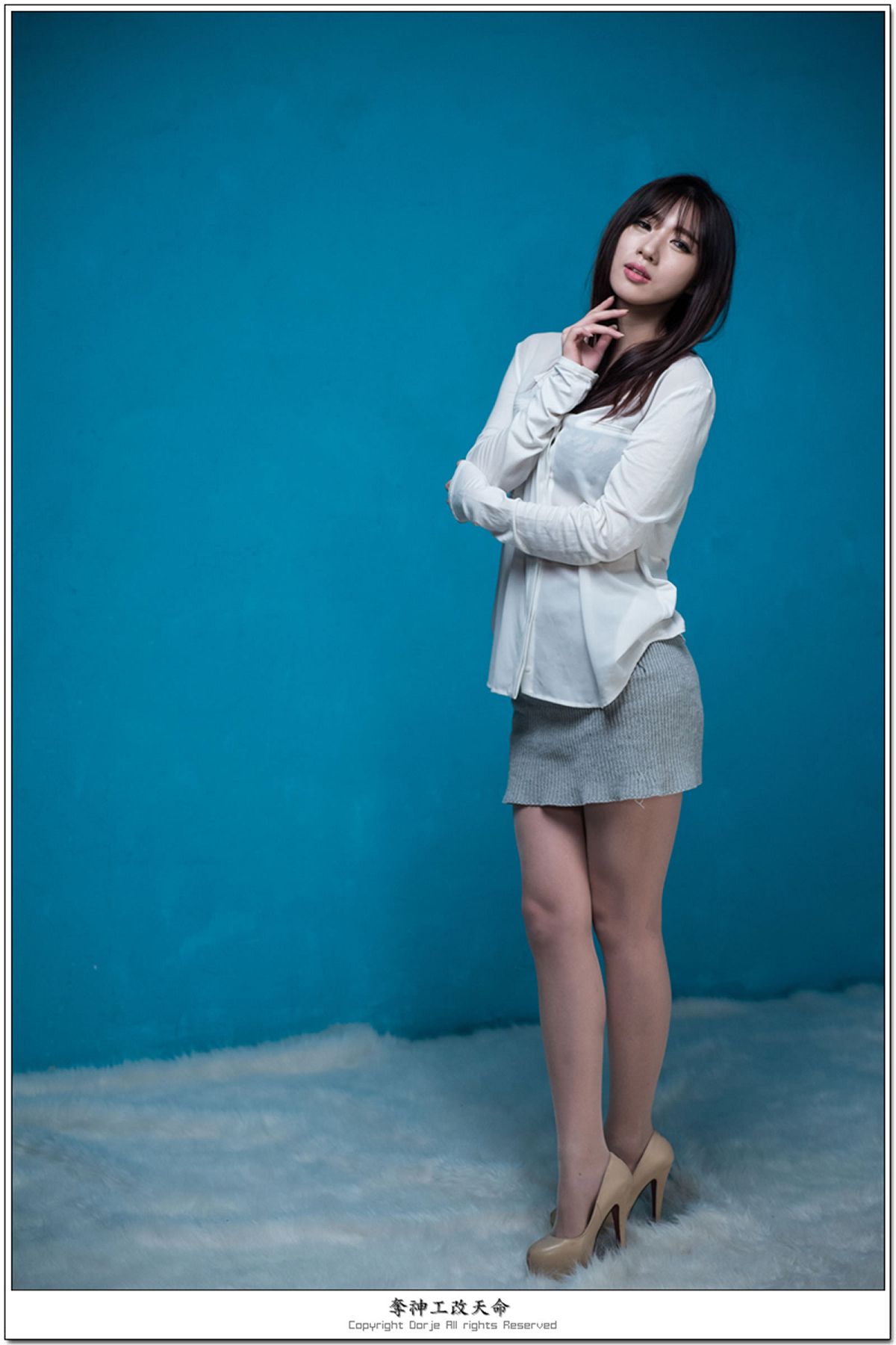 韩国美女宋珠娥-写真纯白玉兔 [53P]