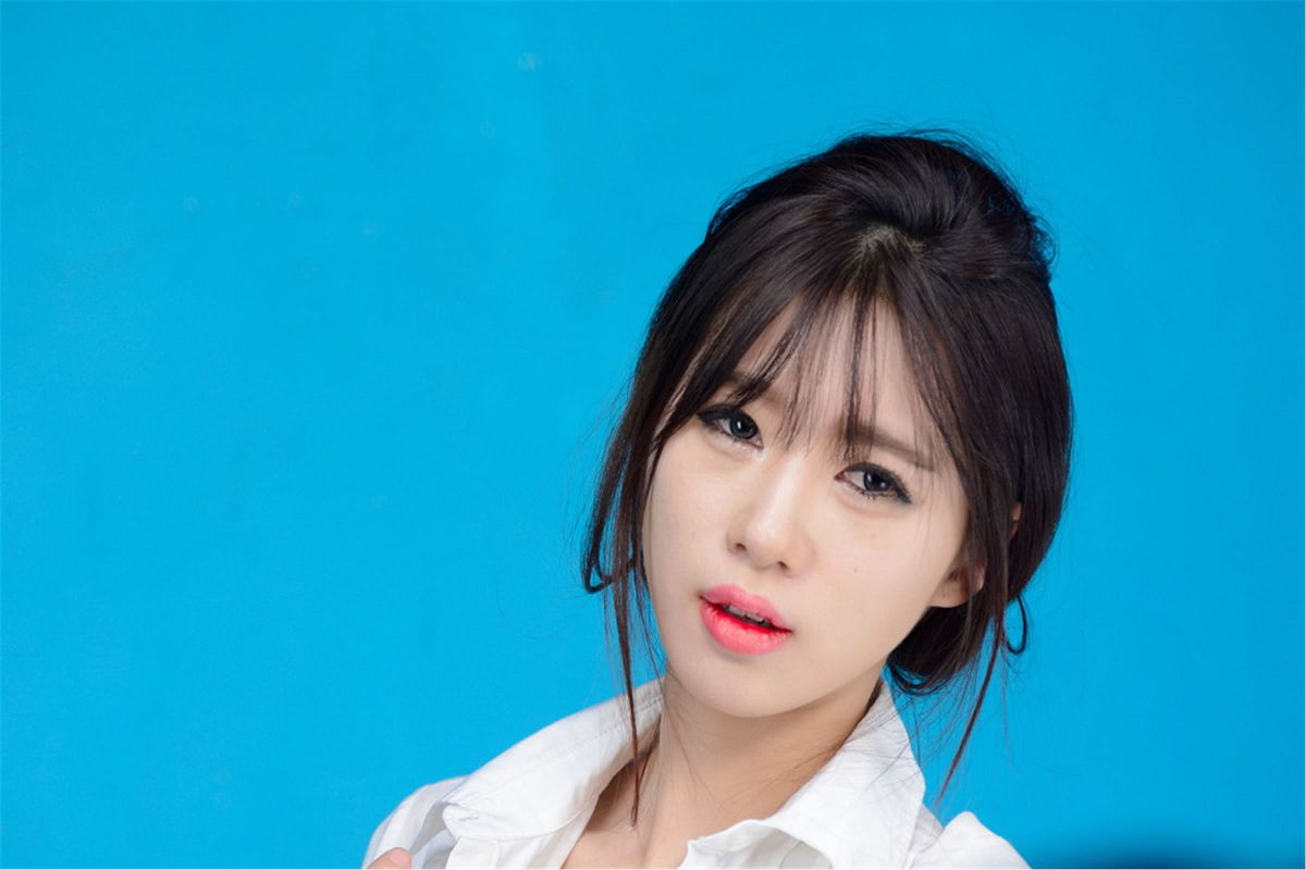 韩国美女宋珠娥-写真纯白玉兔 [53P]