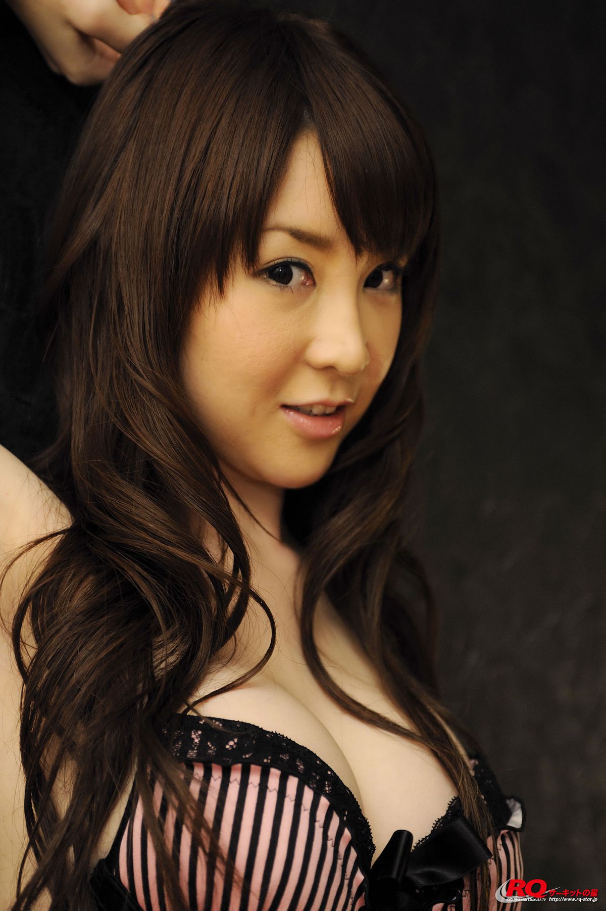[RQ-STAR] NO.00128 Yuko Nakamura 中村优子 Swim Suits – Black x Pink [82P]