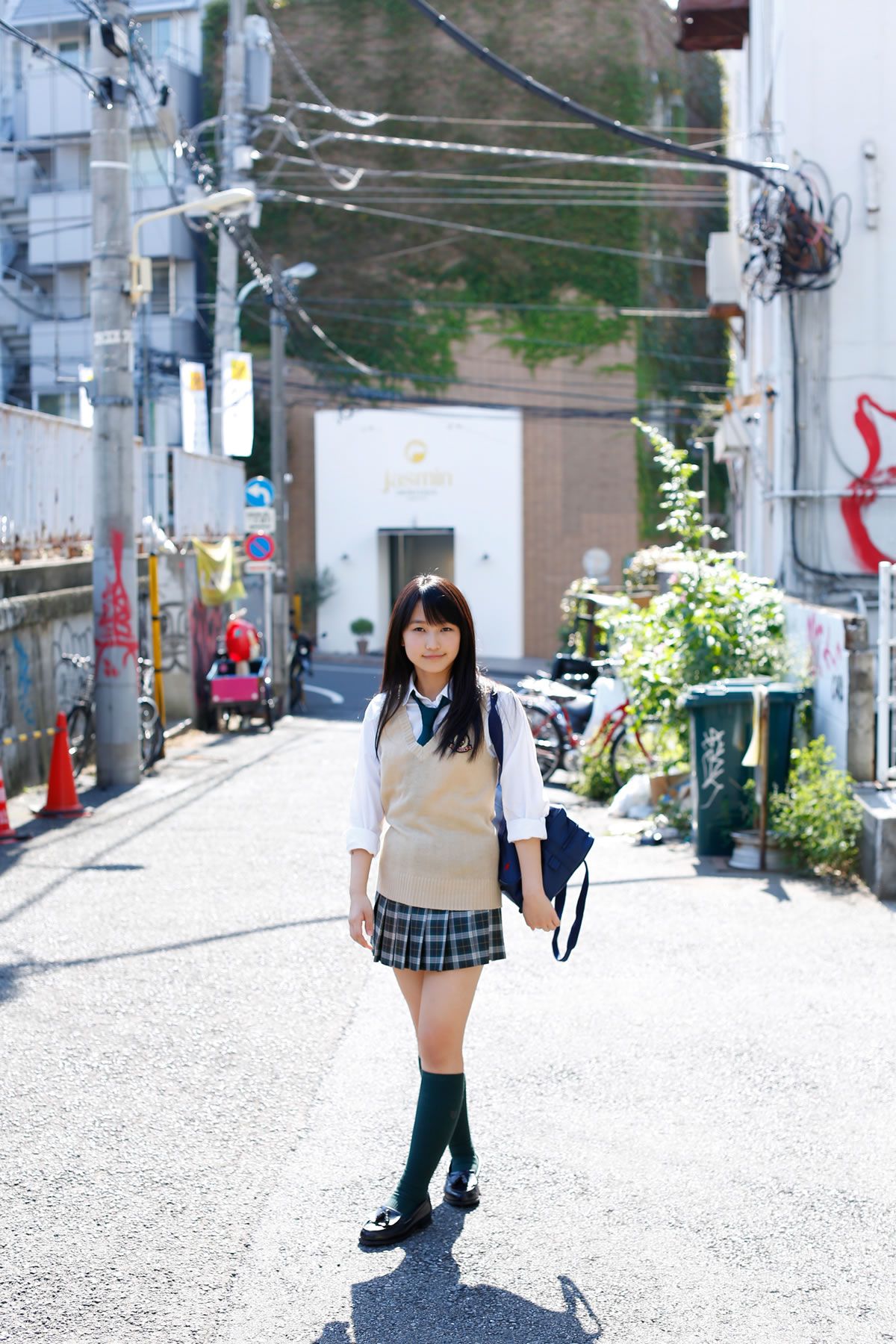 [Hello! Project digital books] 2014.05 Vol.118 Riho Sayashi 鞘師里保 [105P]