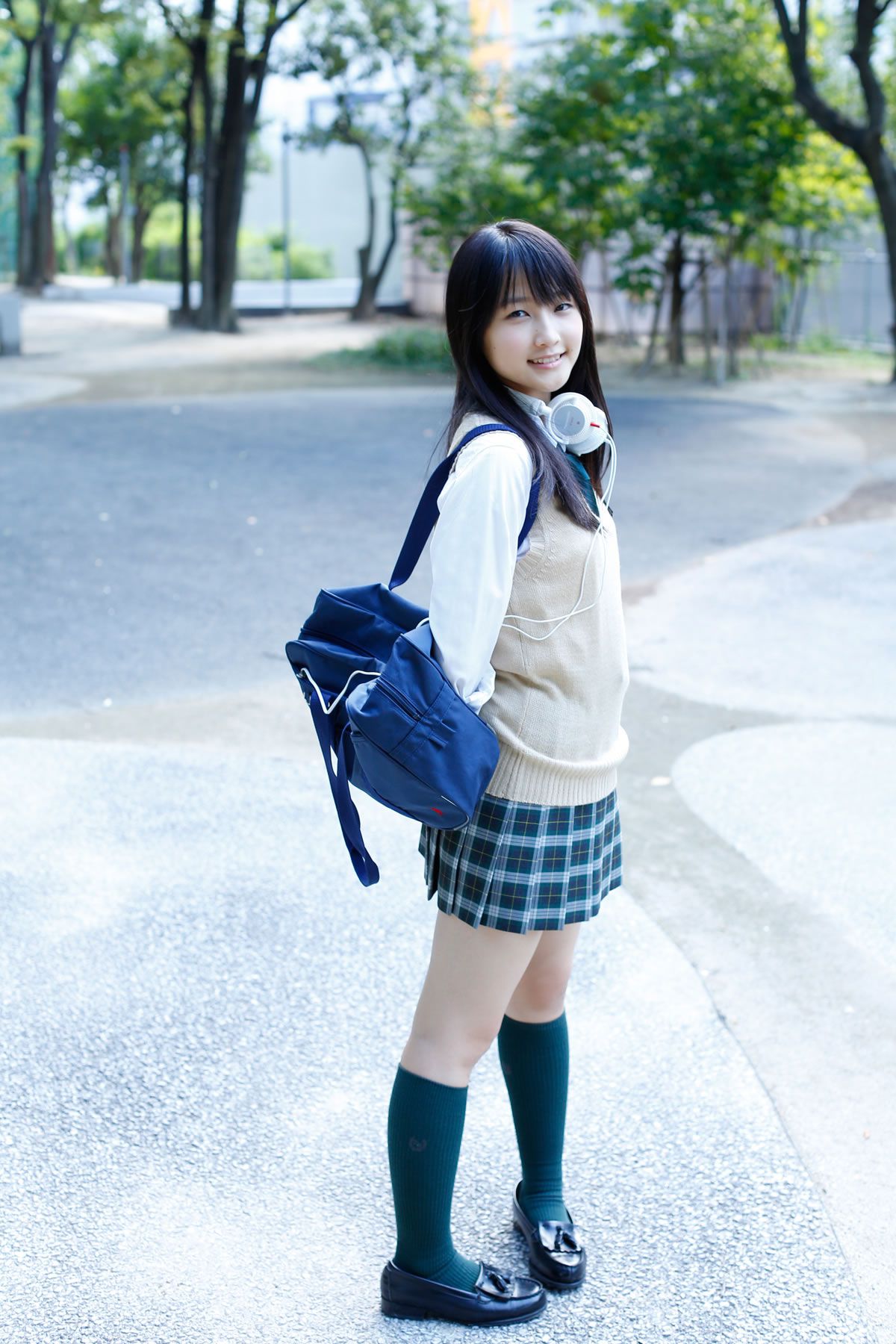 [Hello! Project digital books] 2014.06 Vol.119 Riho Sayashi 鞘師里保 [98P]