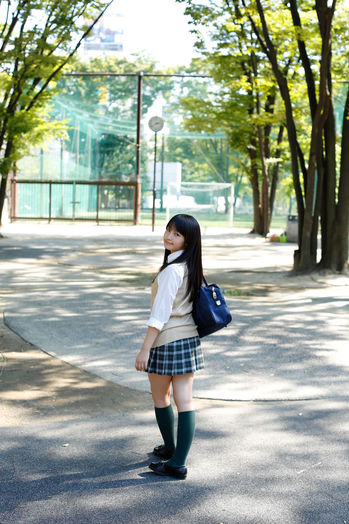 [Hello! Project digital books] 2014.06 Vol.119 Riho Sayashi 鞘師里保 [98P]