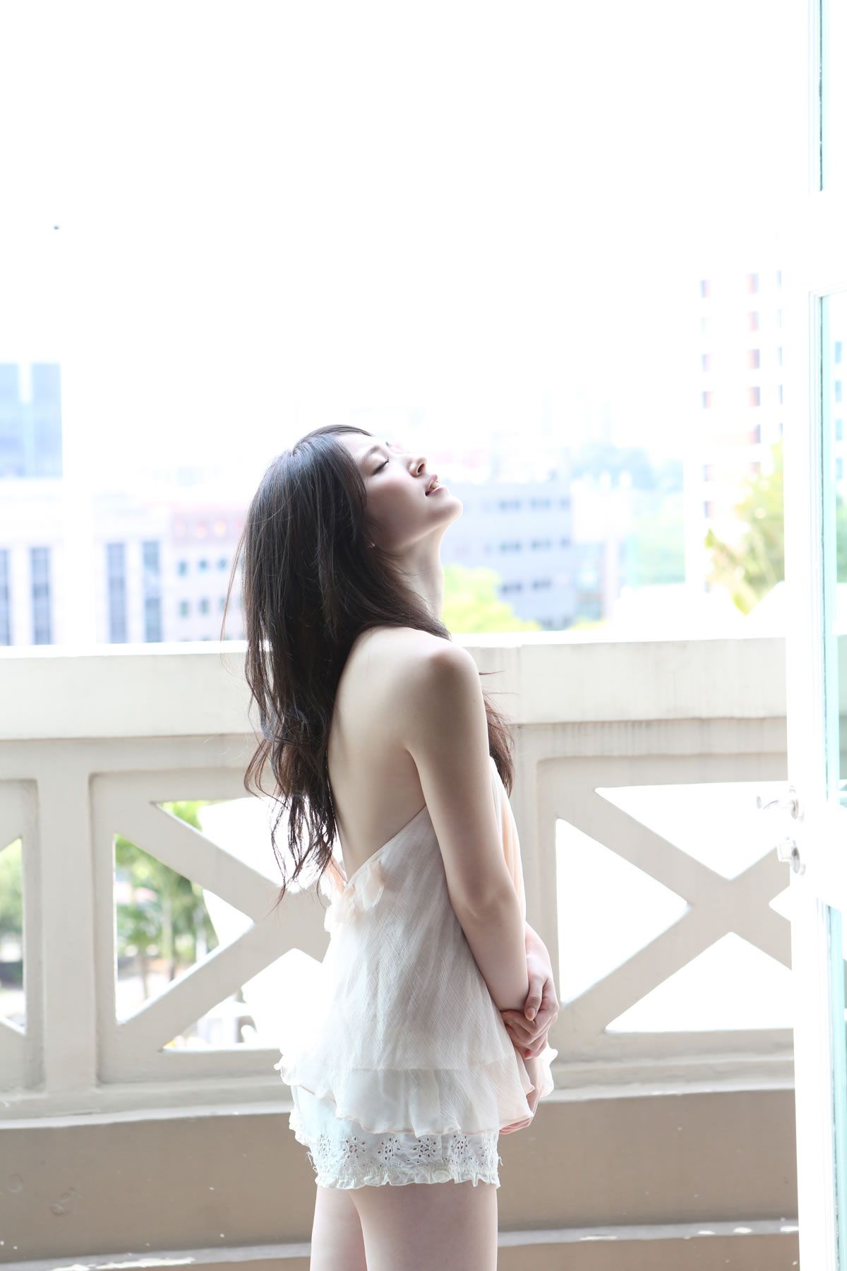 [Hello! Project digital books] 2014.10 No.124 Airi Suzuki 鈴木愛理 [104P]