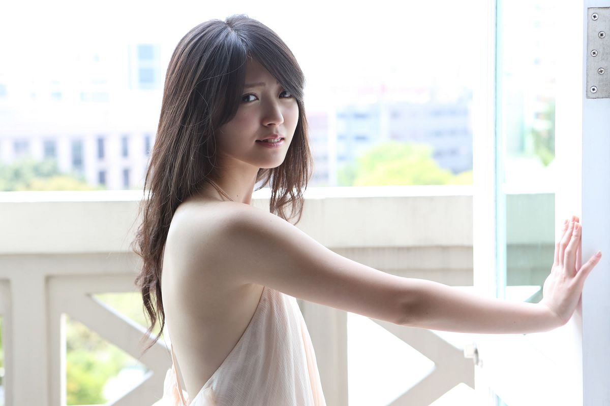 [Hello! Project digital books] 2014.10 No.124 Airi Suzuki 鈴木愛理 [104P]