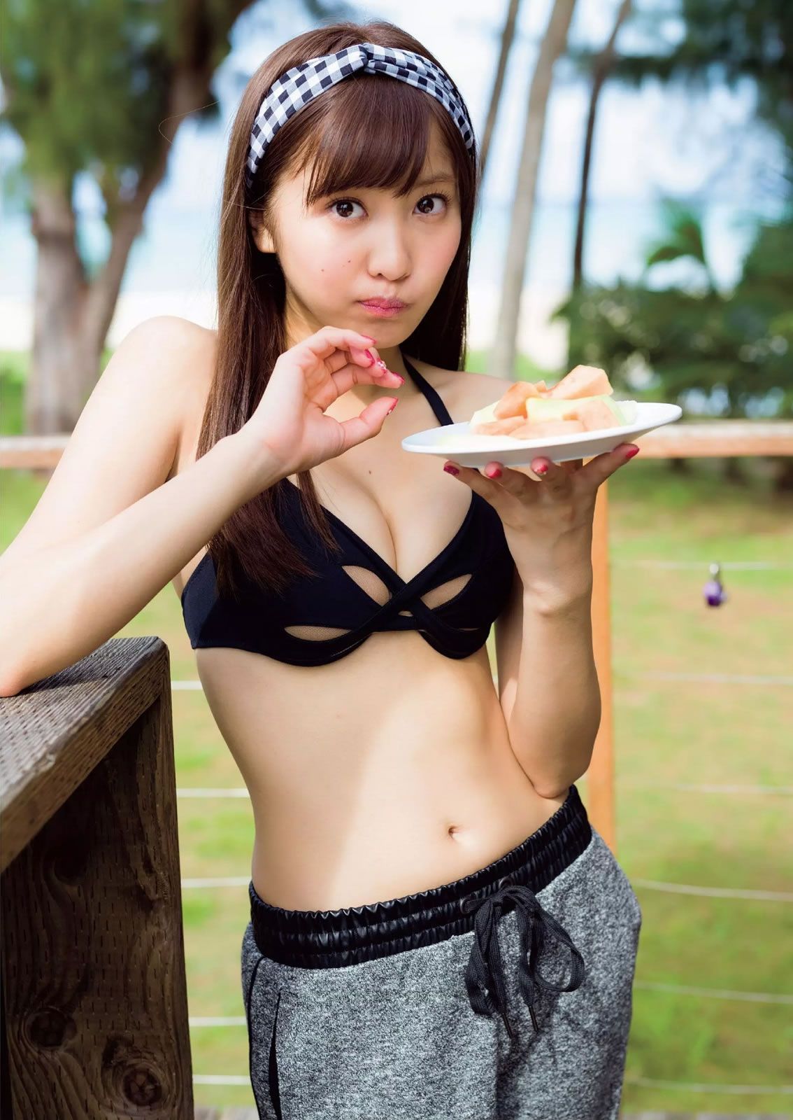 [Weekly Playboy] 2015 No.07 佐野ひなこ 天木じゅん 片山萌美 宮澤佐江 吉岡里帆 木﨑ゆりあ 遠藤三貴 小瀬田麻由 七菜乃 澁谷果歩 [44P]