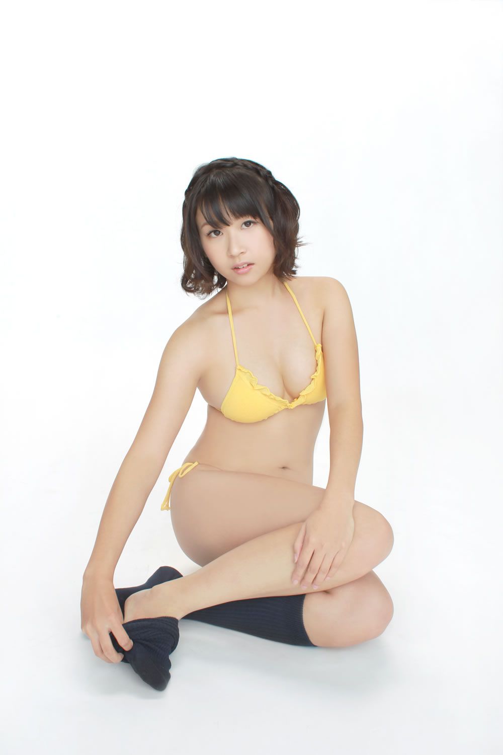 [YS-Web] Vol.575 吉田ゆい Yui Yoshida 言うことナース！いやしの看護学生アイドル入学！[49P]