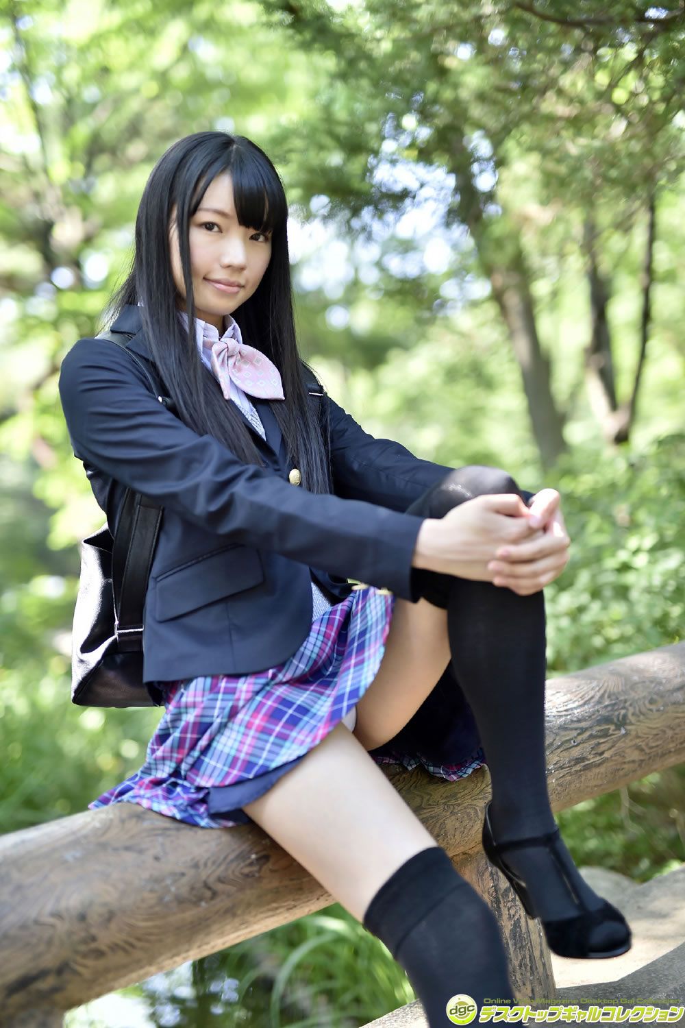 [DGC] 2015.02 No.1215 Yuna Shirakawa 白河優菜 [100P]