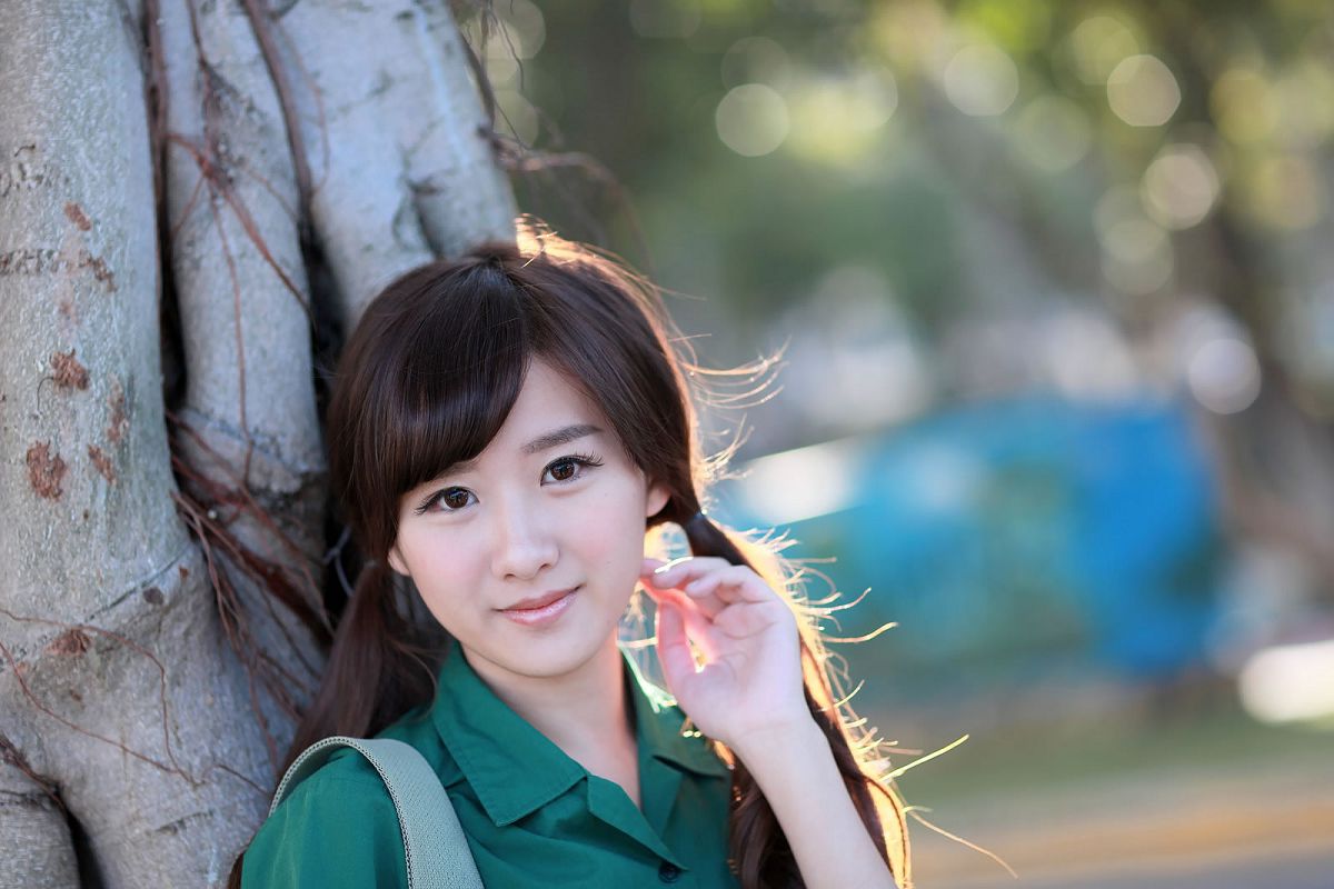 可爱清纯美女李思娴-北一女中制服外拍 [76P]