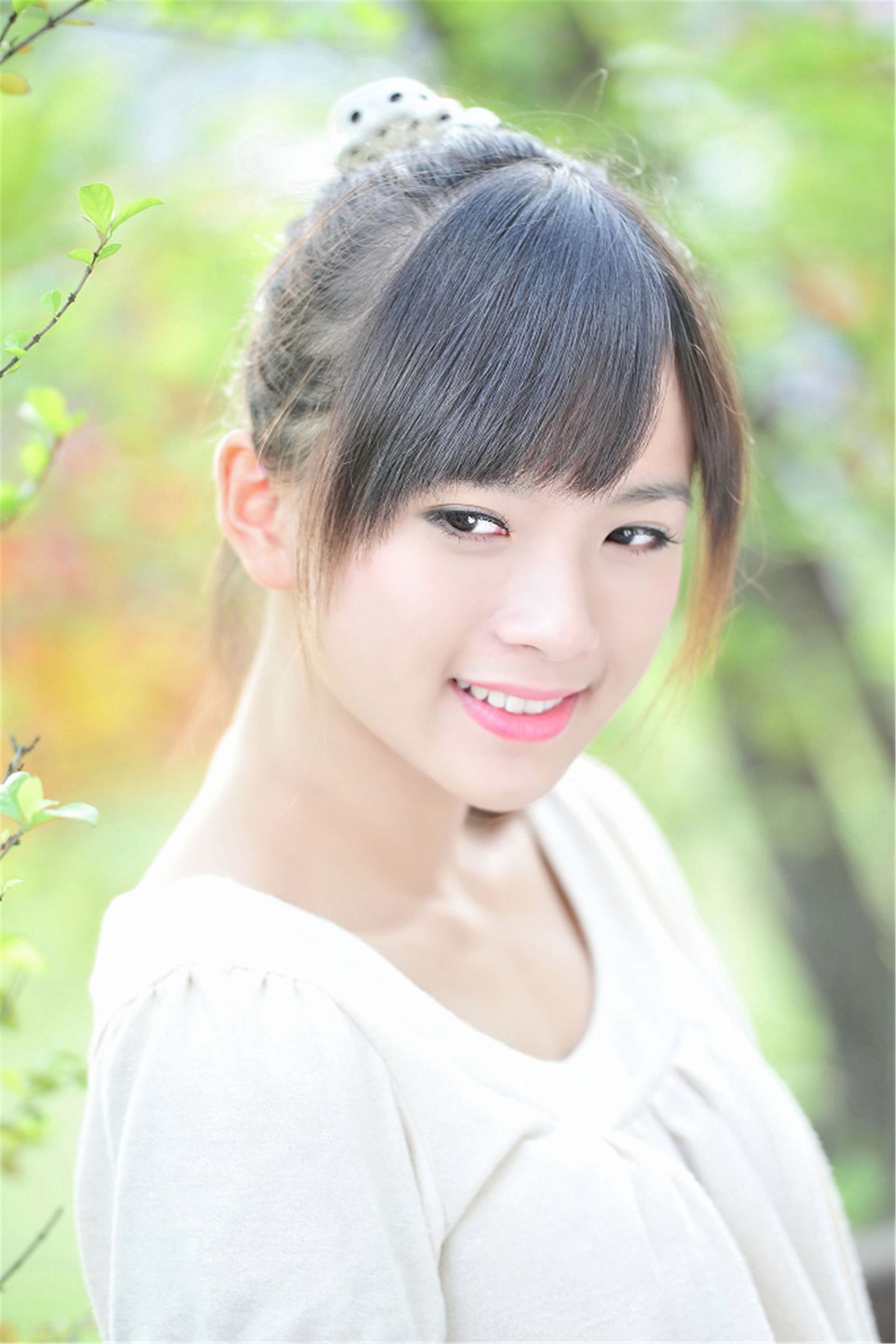 台湾清纯美女-咪莎 逸仙公园外拍 [21P]