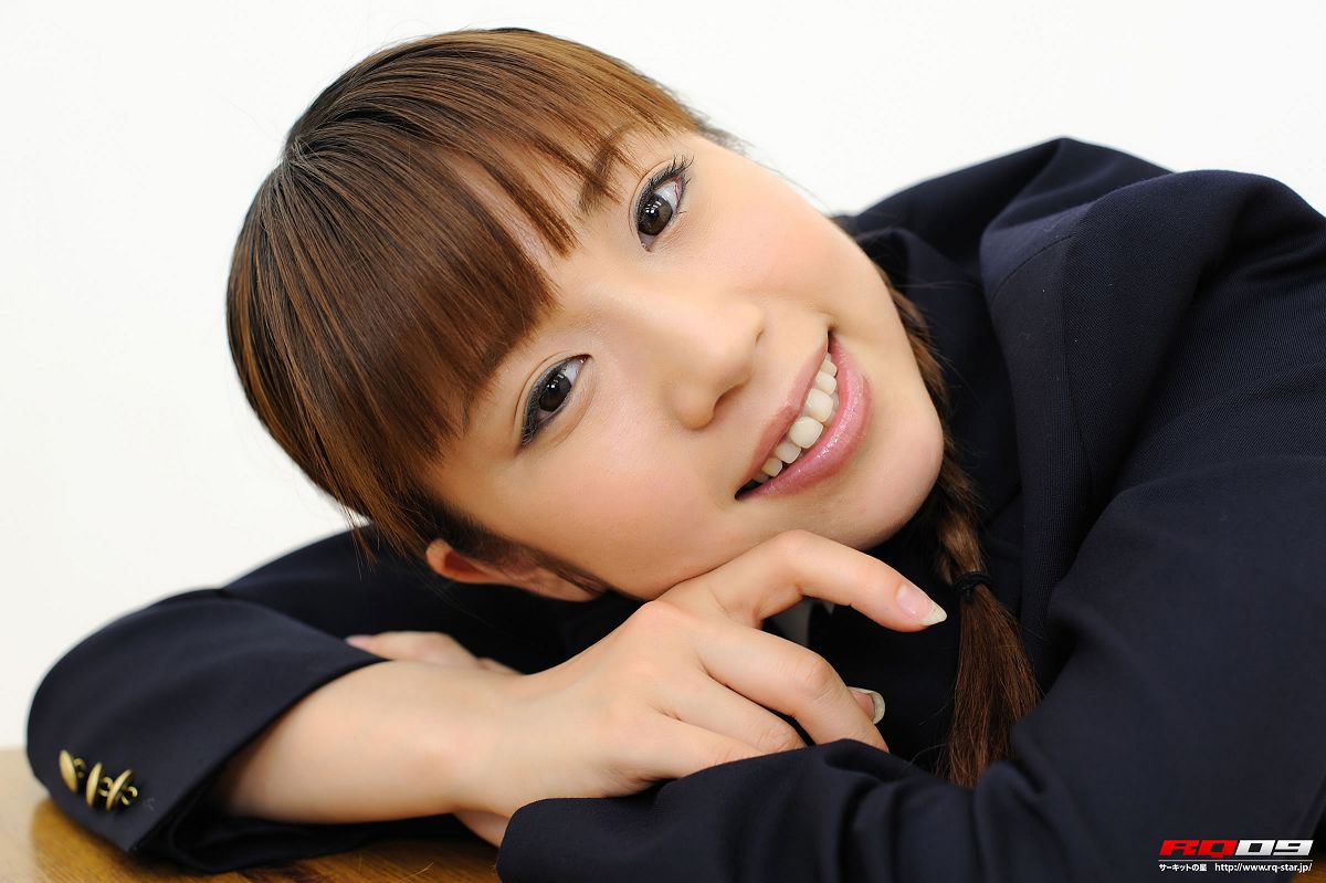[RQ-STAR] 2009.08.24 NO.00165 Yuko Momokawa 桃川祐子 Student Style [69P]