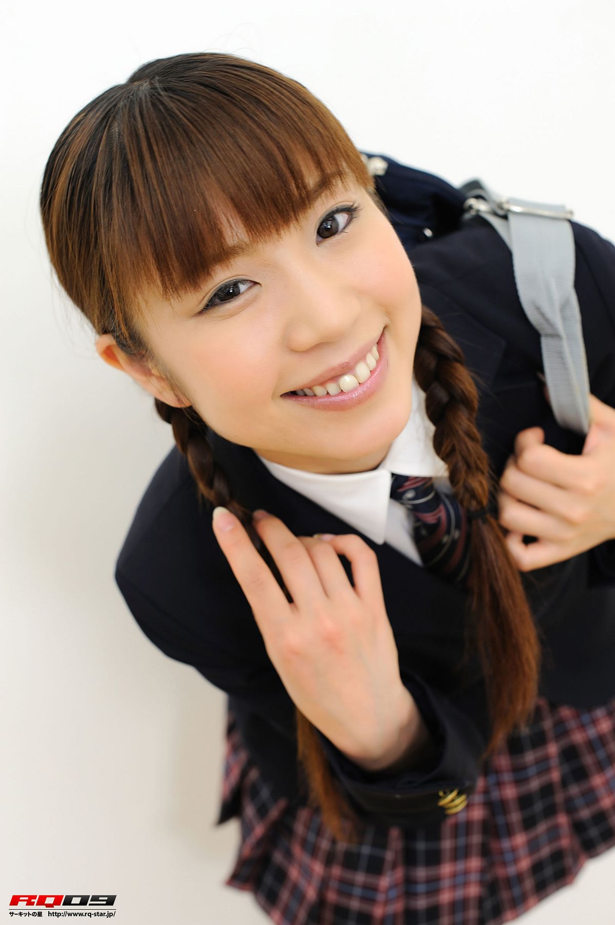 [RQ-STAR] 2009.08.24 NO.00165 Yuko Momokawa 桃川祐子 Student Style [69P]