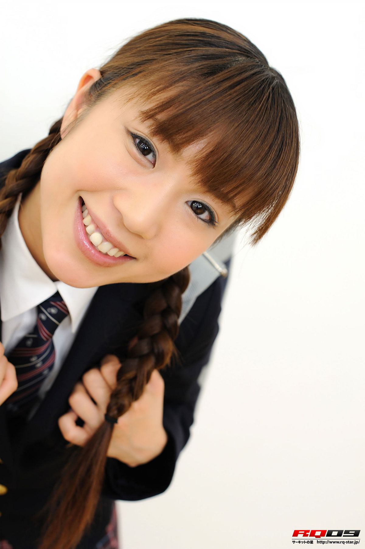[RQ-STAR] 2009.08.24 NO.00165 Yuko Momokawa 桃川祐子 Student Style [69P]