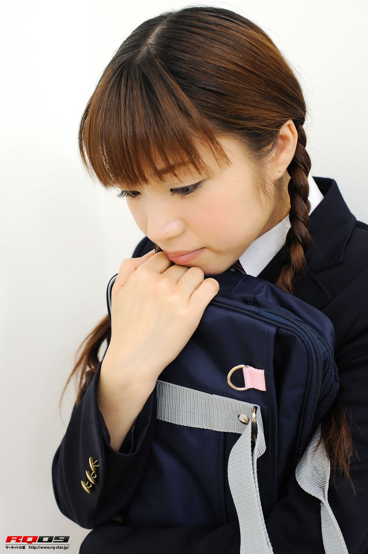[RQ-STAR] 2009.08.24 NO.00165 Yuko Momokawa 桃川祐子 Student Style [69P]