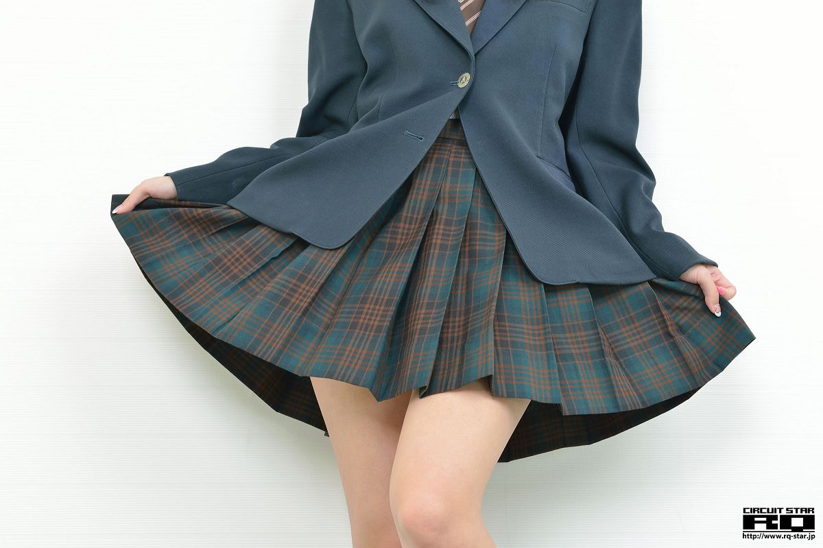[RQ-STAR] 2015.04.10 NO.00989 Nanami Takahashi 高橋七海 School Girl [90P]