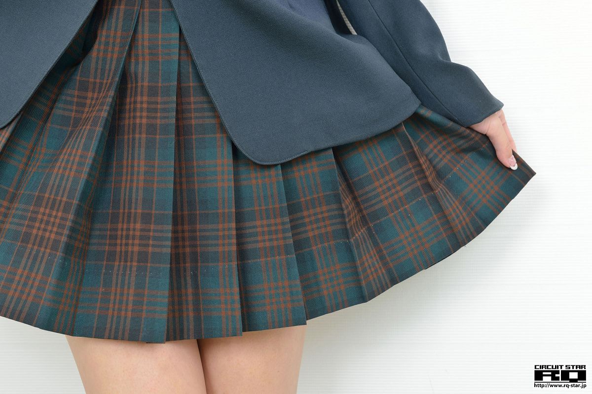 [RQ-STAR] 2015.04.10 NO.00989 Nanami Takahashi 高橋七海 School Girl [90P]