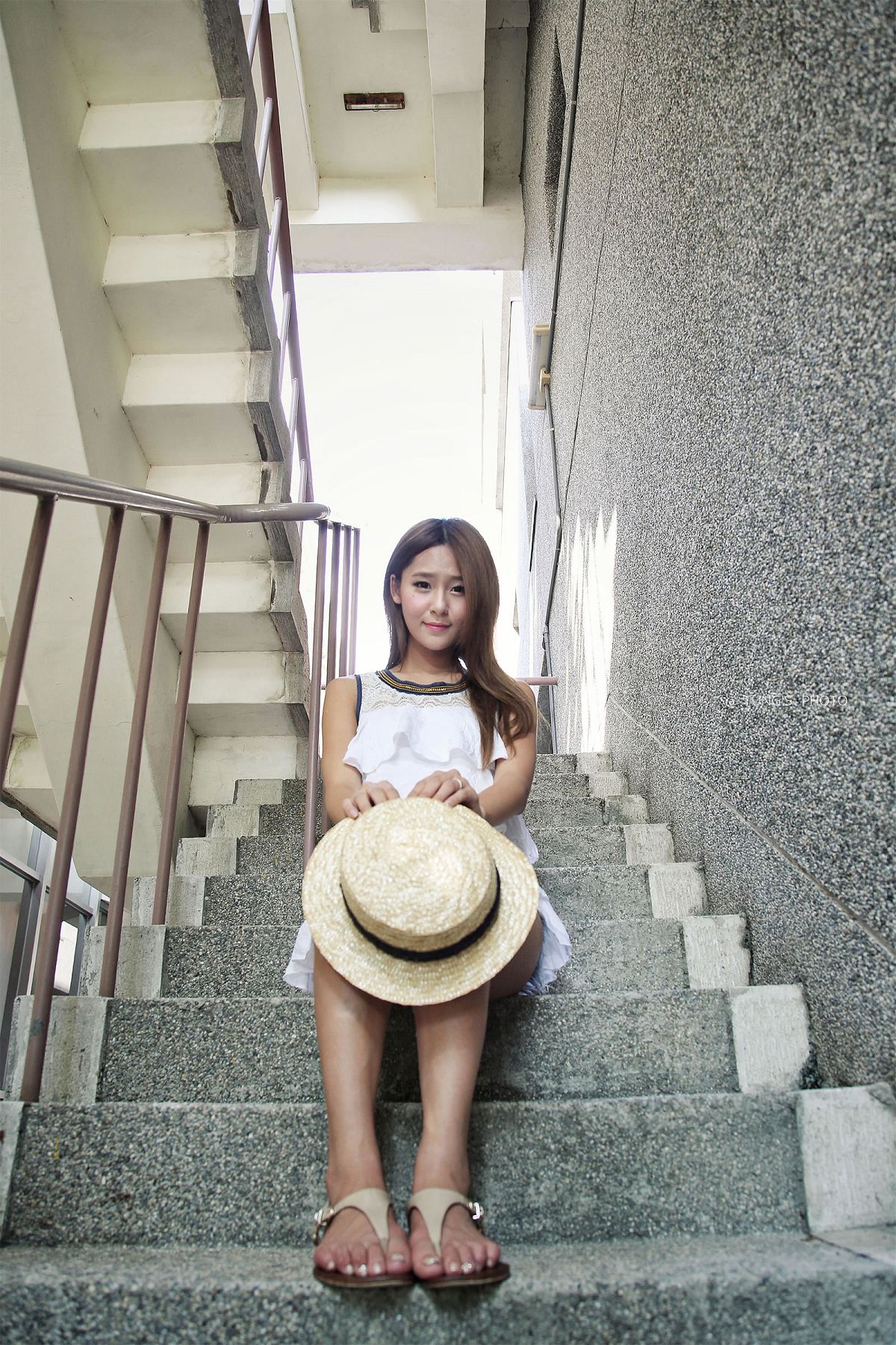 Beautyleg女神-小雪 Winnie 时尚街拍写真 [49P]