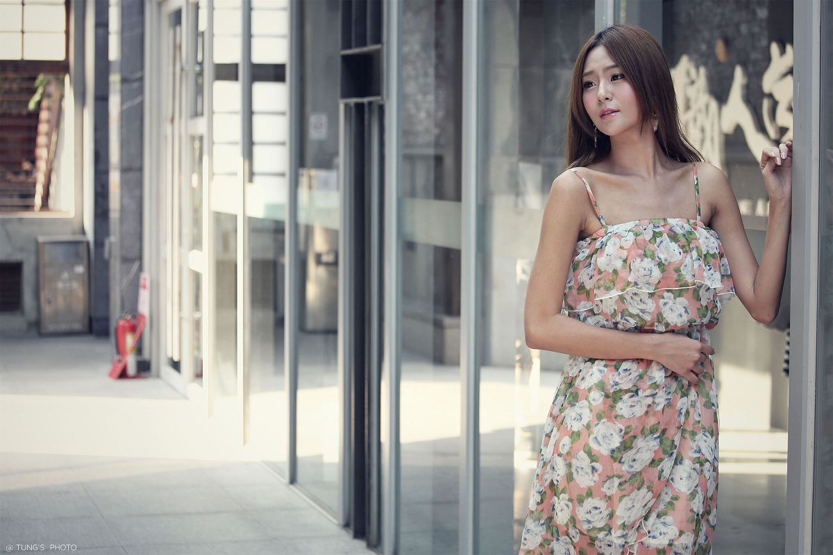 Beautyleg女神-小雪 Winnie 时尚街拍写真 [49P]