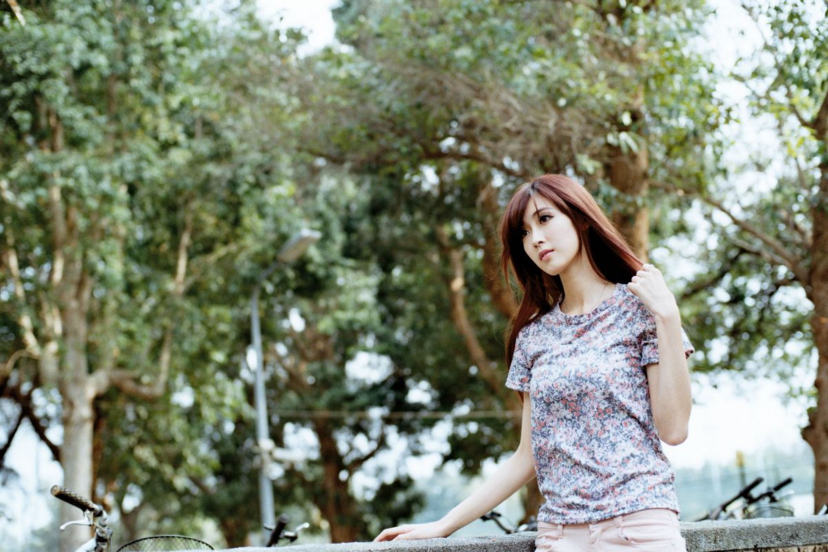 台湾清纯美女 Kila 晶晶 台大校园 底片机篇 [47P]