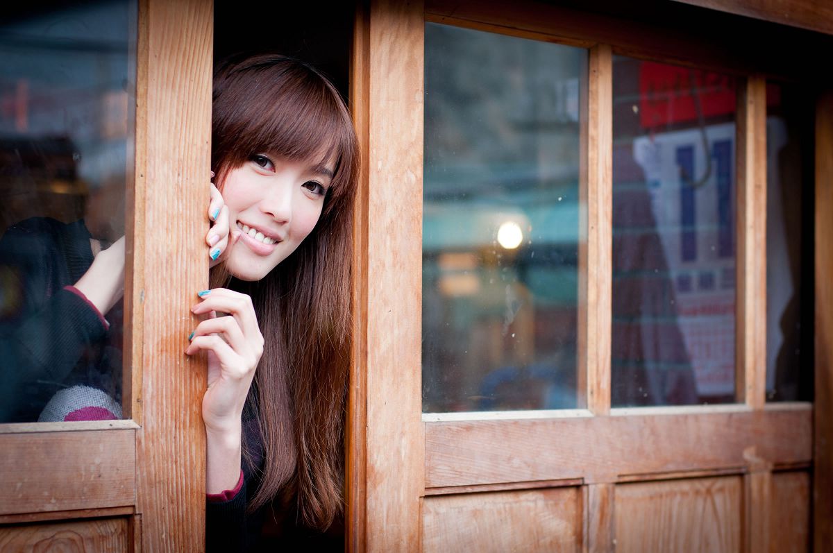 台湾清纯美女 Kila晶晶 高清街拍写真 [39P]