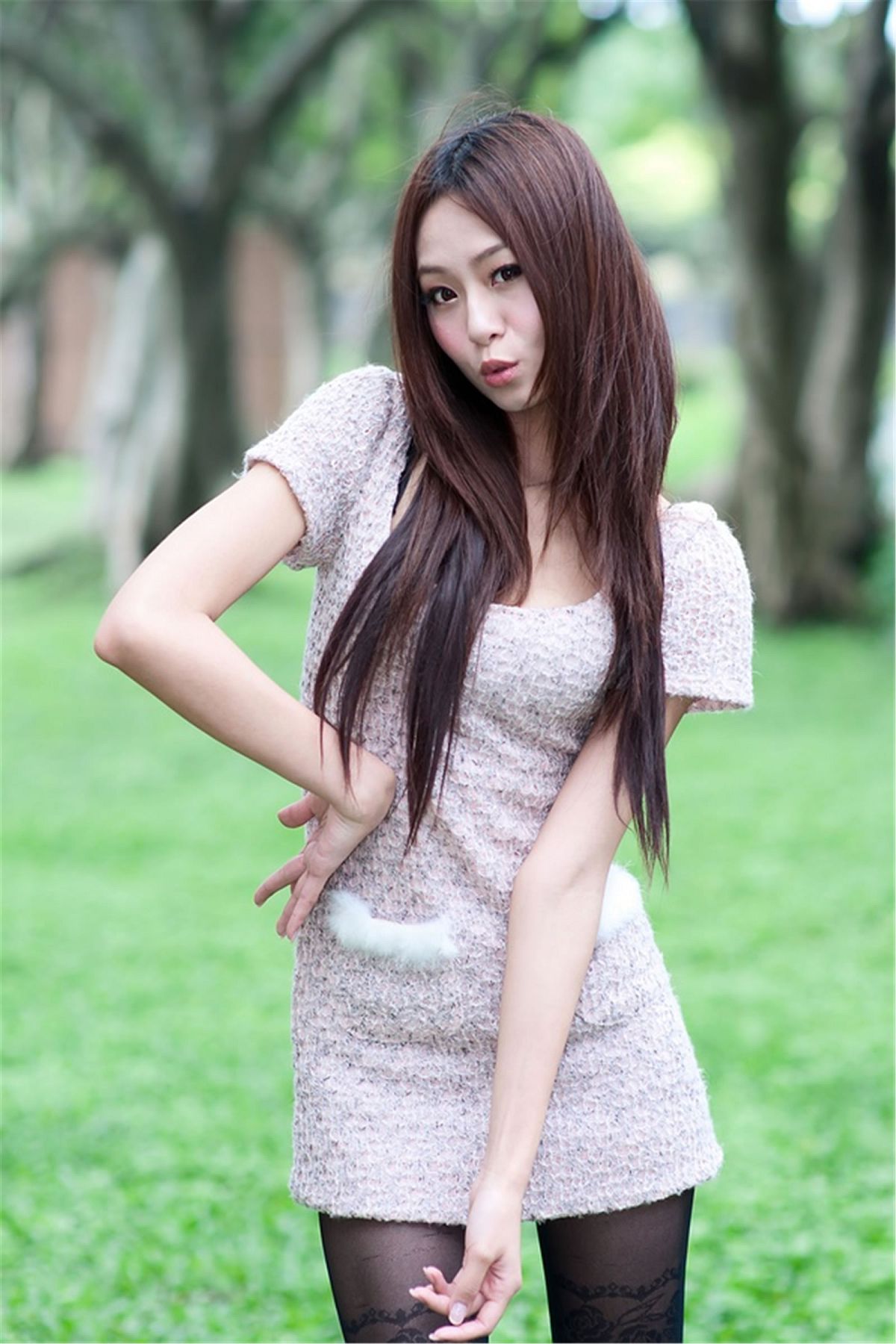 Beautyleg女神-小雪 Winnie气质外拍 [28P]