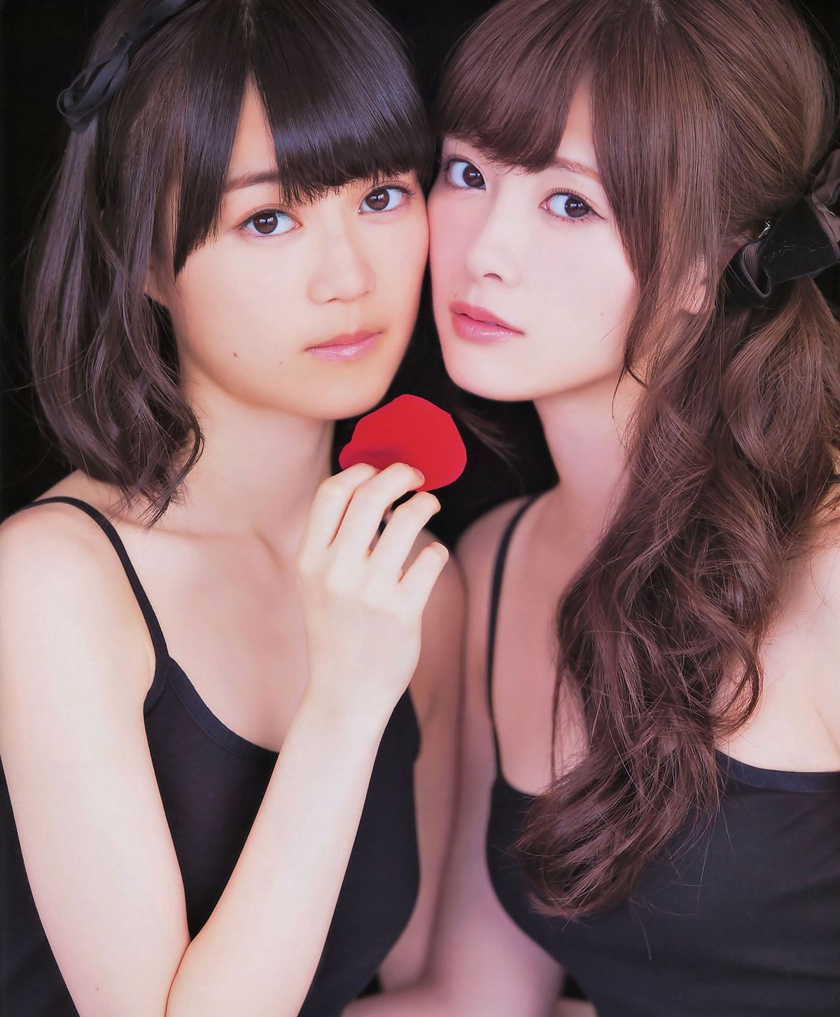 [Bomb Magazine] 2014 No.10 11 宮脇咲良 兒玉遥 森保まどか 松岡菜摘 乃木坂46 SKE48 [37P]
