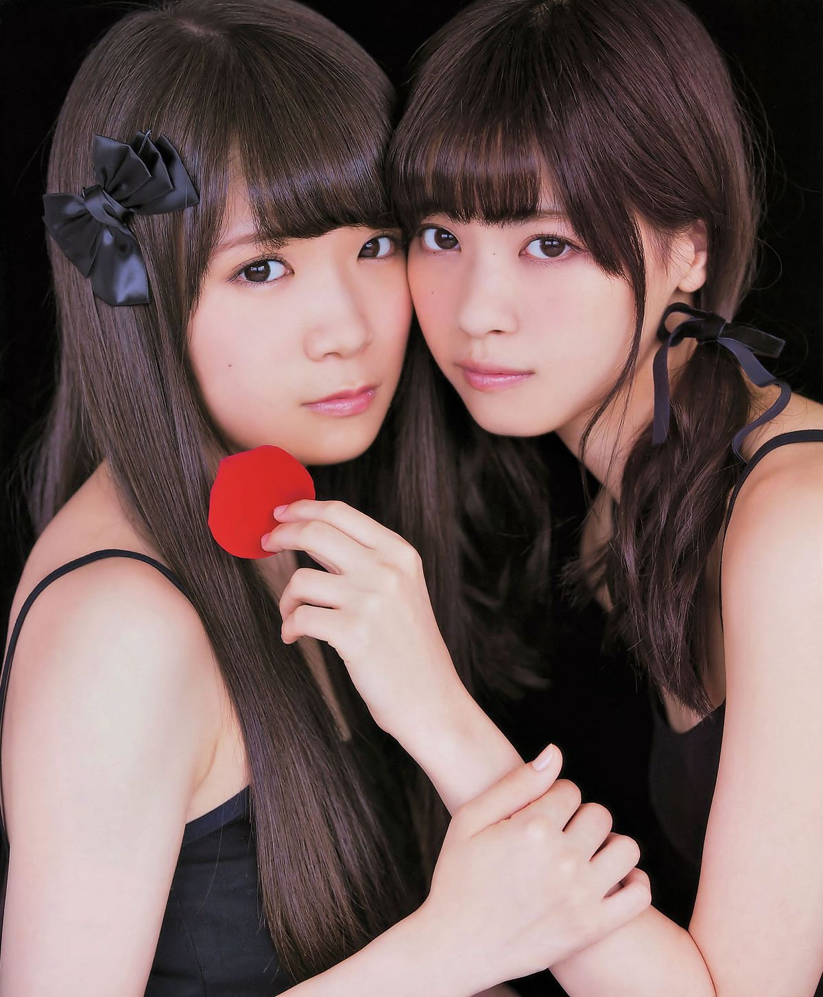 [Bomb Magazine] 2014 No.10 11 宮脇咲良 兒玉遥 森保まどか 松岡菜摘 乃木坂46 SKE48 [37P]