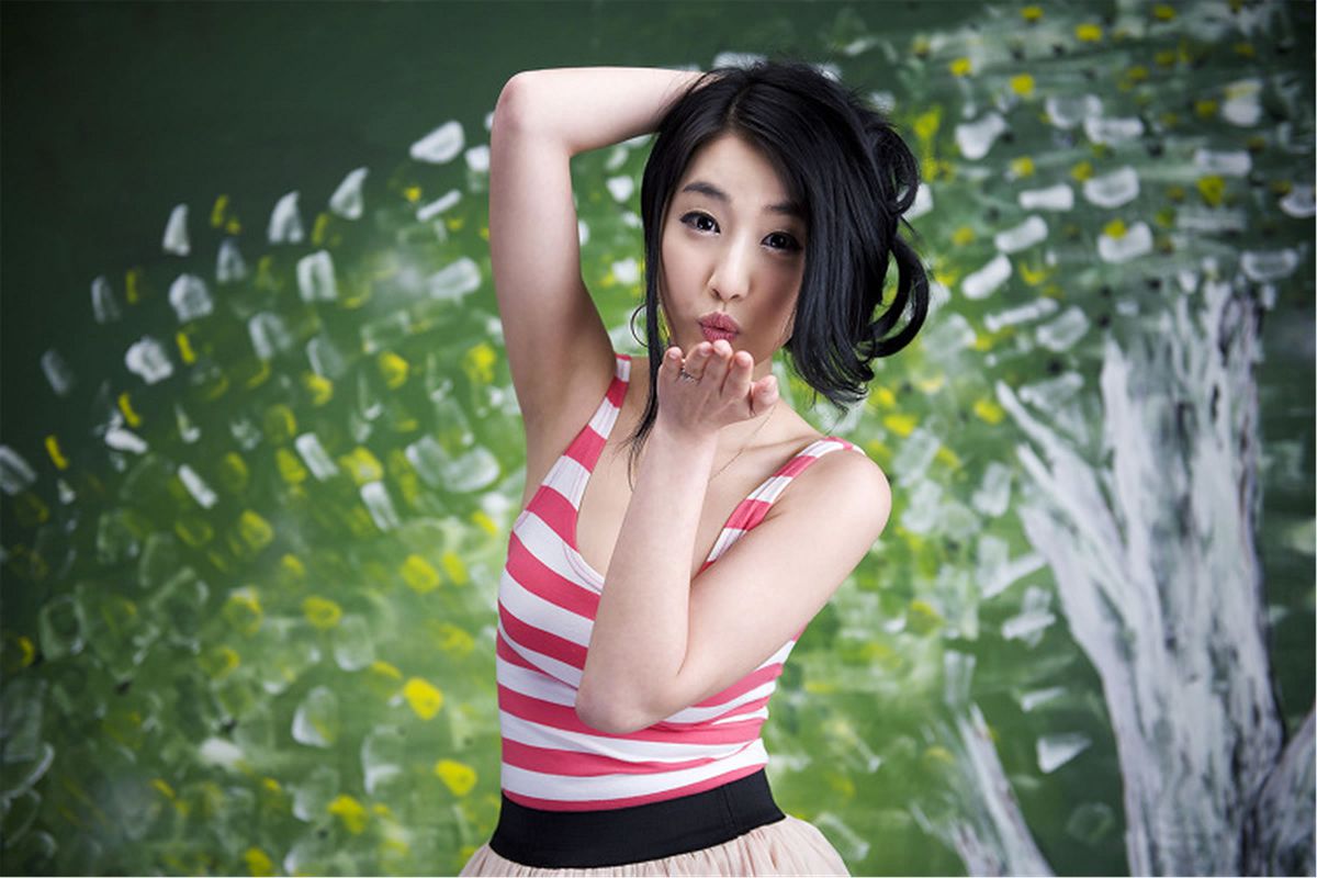 韩国模特崔之香-室拍写真 [51P]