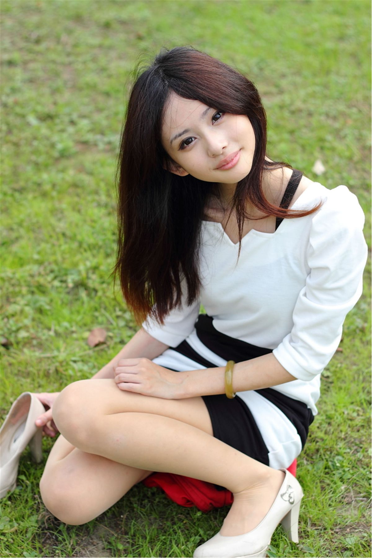 台湾清纯美女-梅杜莎-外拍写真 [30P]