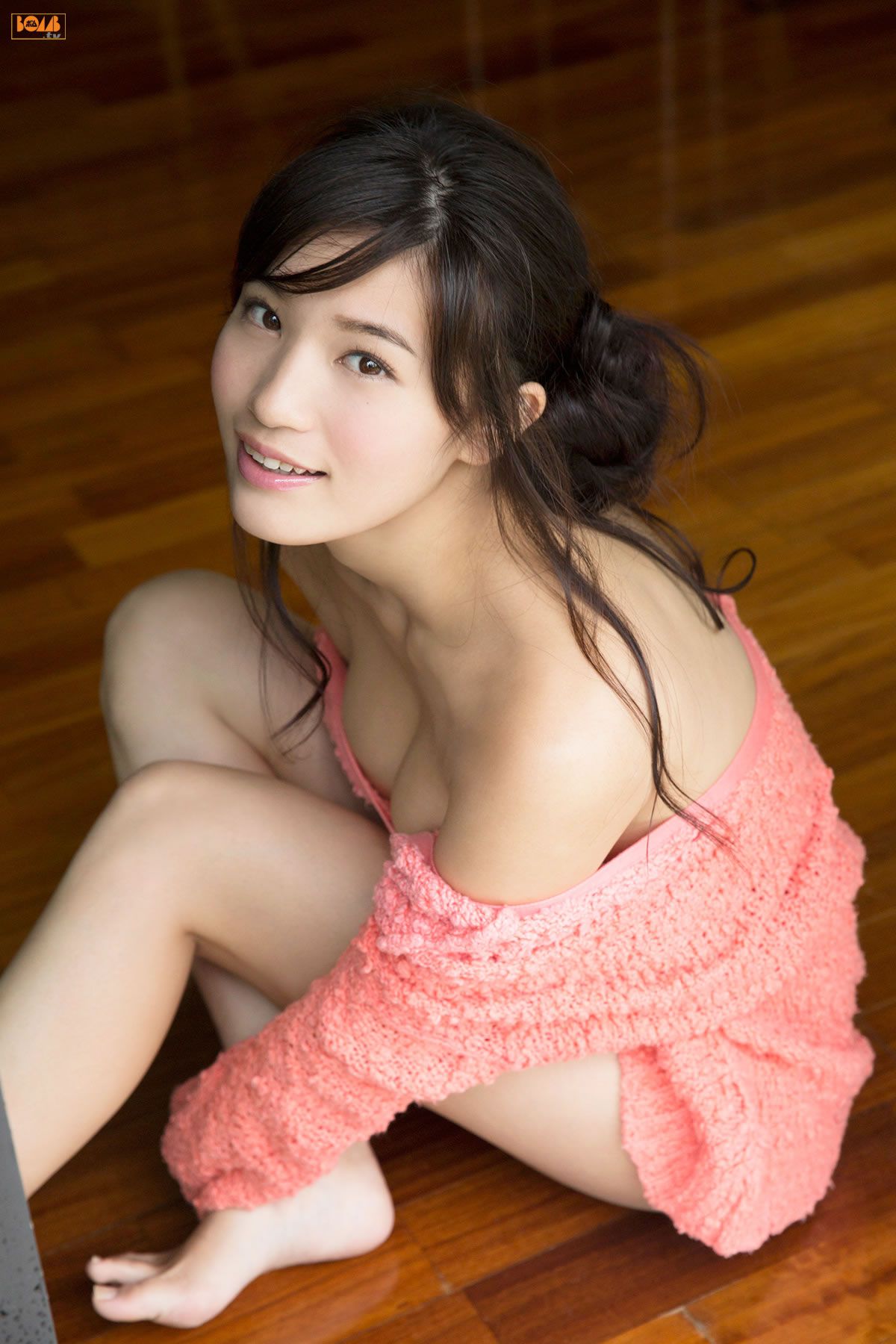 [BOMB.tv] GRAVURE Channel 2015年05月号 高崎聖子 [132P]