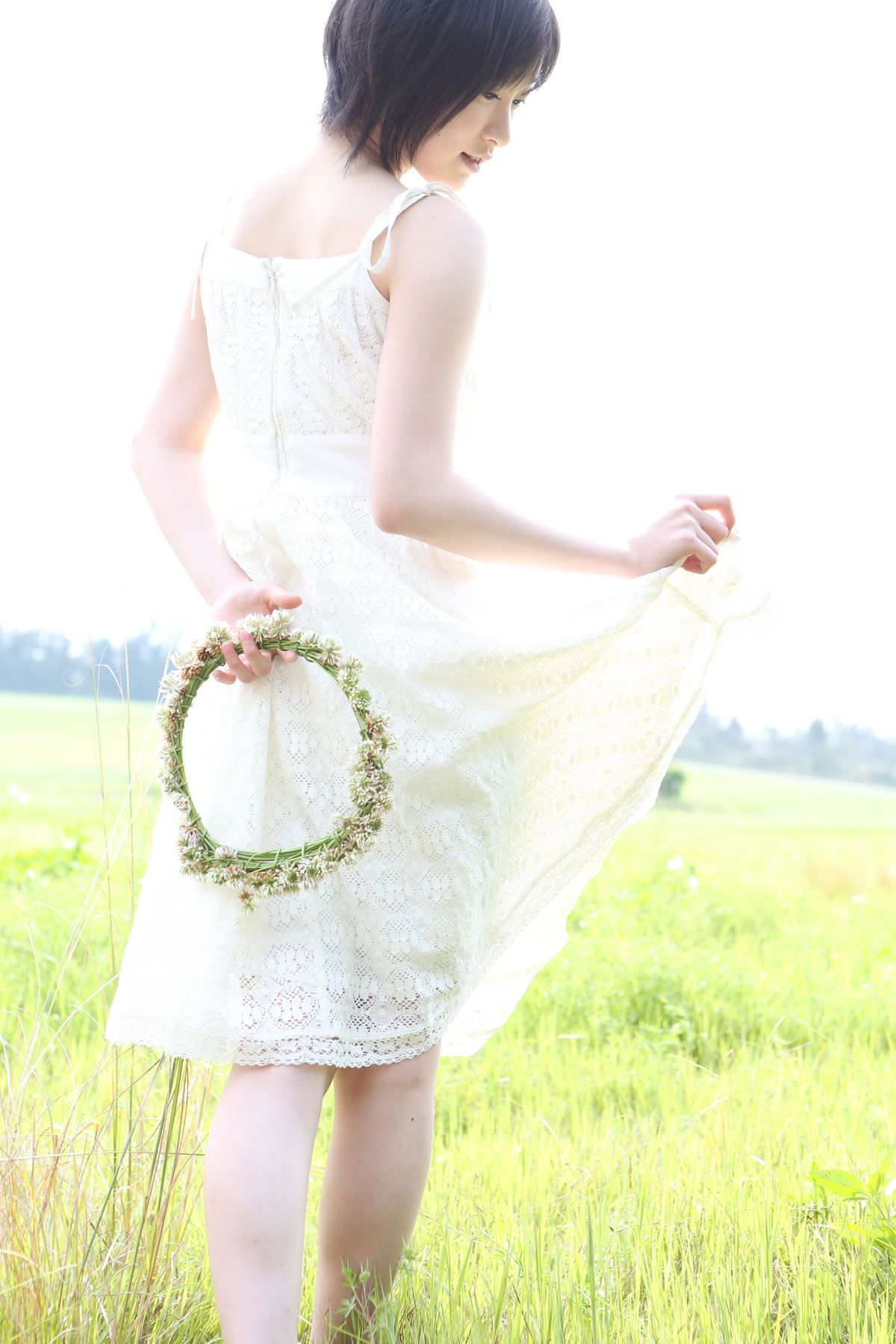 [Hello! Project digital books] 2015.04 No.129 Karin Miyamoto 宮本佳林 [100P]
