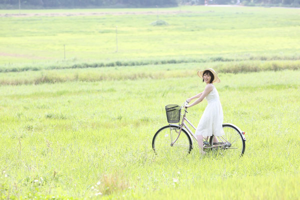 [Hello! Project digital books] 2015.04 No.129 Karin Miyamoto 宮本佳林 [100P]
