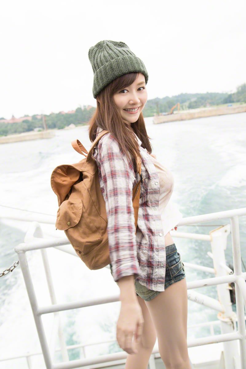 [Wanibooks WBGC] 2015.02 No.128 Anri Sugihara 杉原杏璃 [187P]