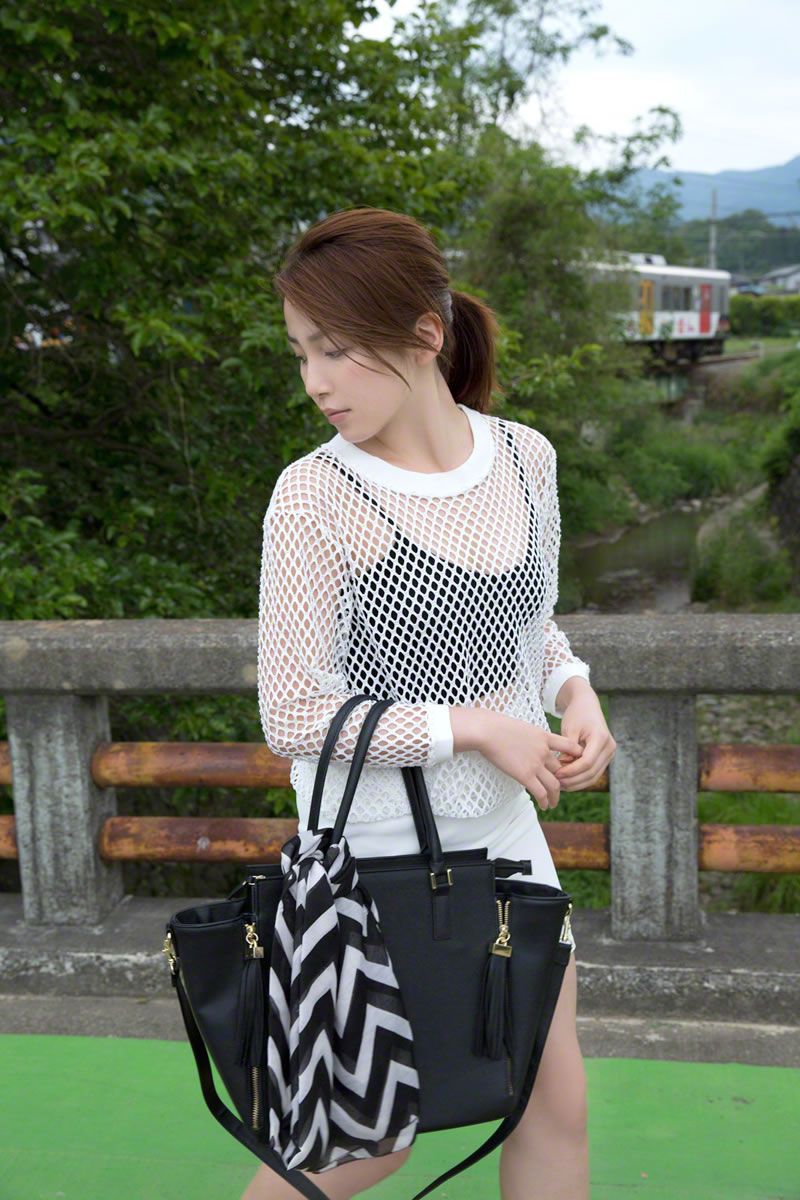 [Wanibooks WBGC] 2015.03 No.129 You Kikkawa 吉川友 [189P]