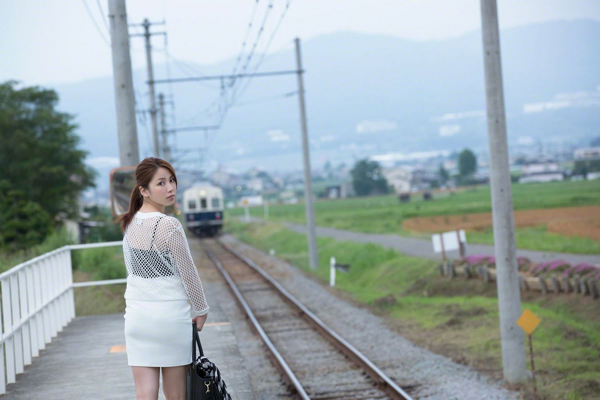 [Wanibooks WBGC] 2015.03 No.129 You Kikkawa 吉川友 [189P]