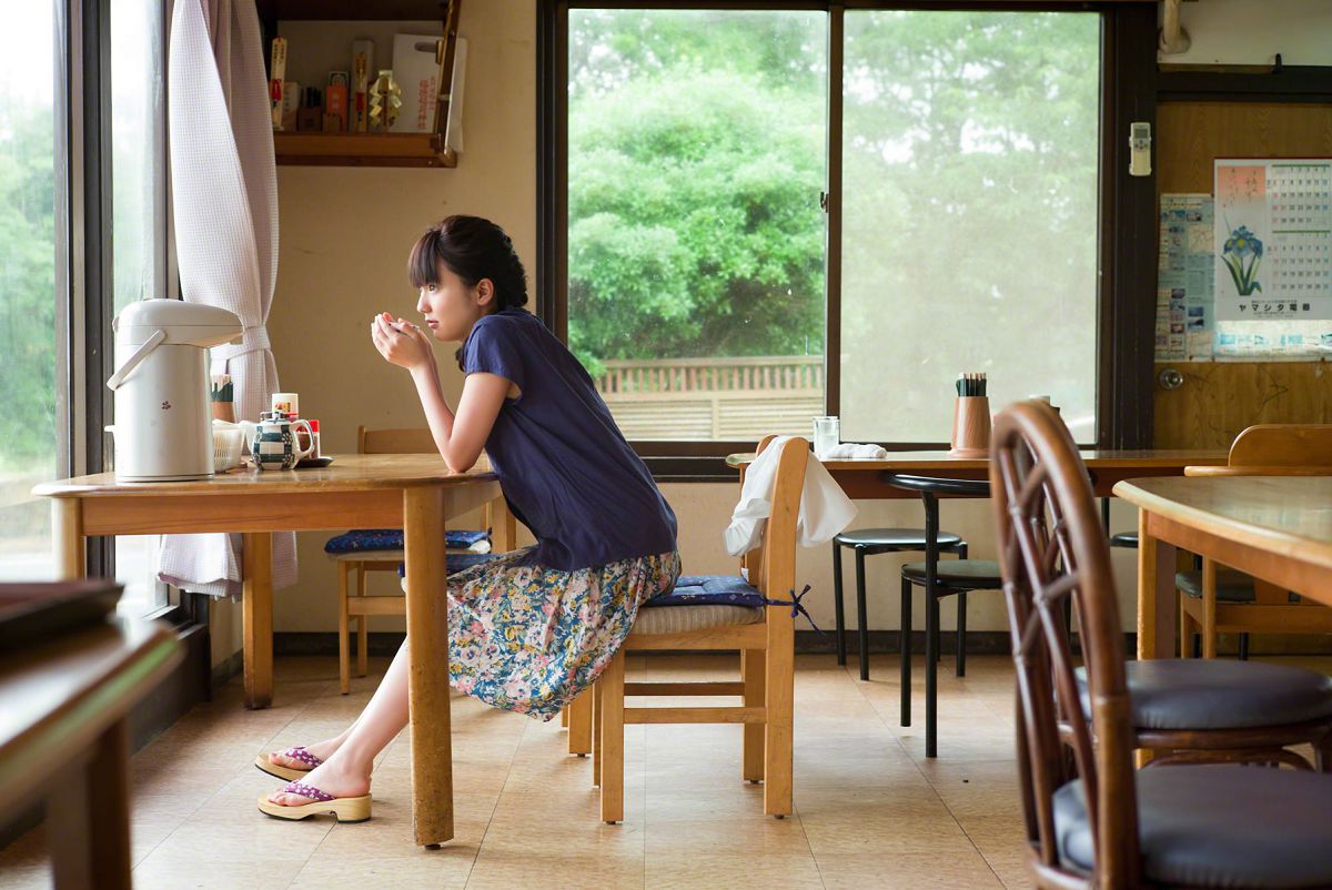 [Wanibooks WBGC] 2015.04 No.130 Erina Mano 真野恵里菜 [203P]