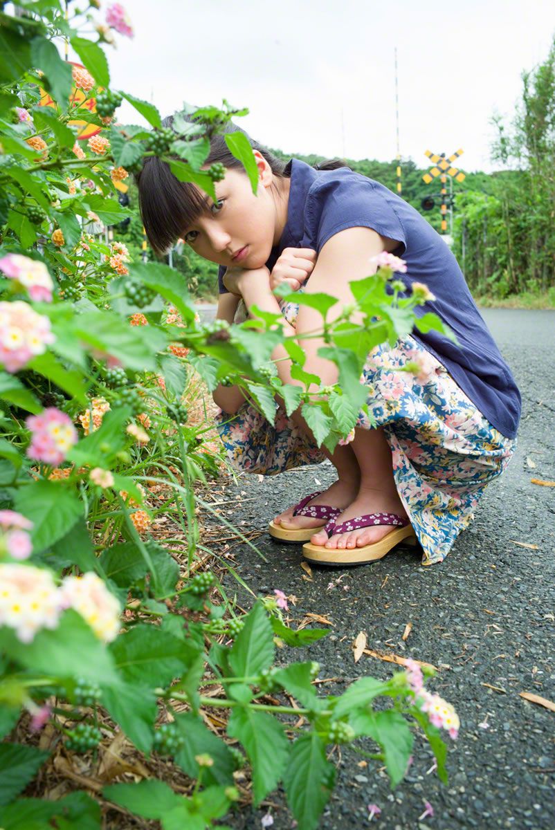 [Wanibooks WBGC] 2015.04 No.130 Erina Mano 真野恵里菜 [203P]