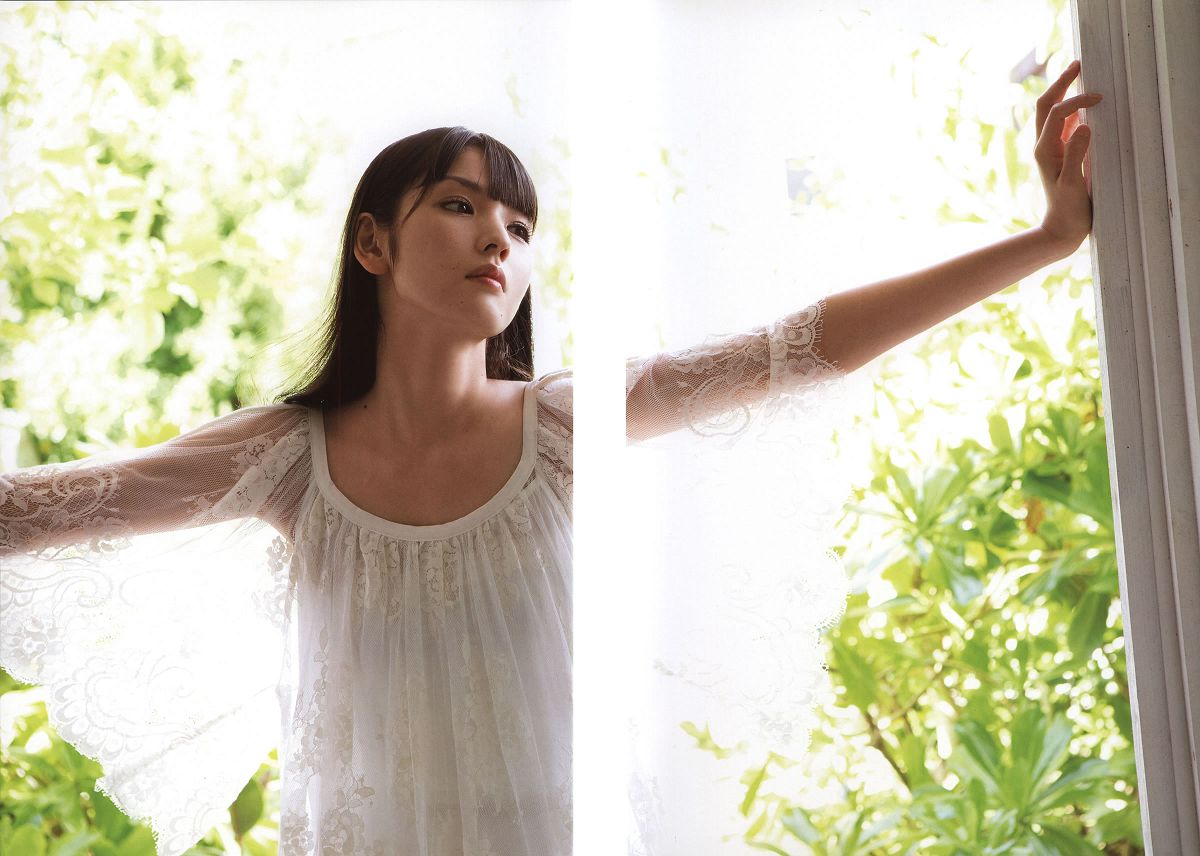 [PB写真集] Sayumi Michishige 道重さゆみ YOUR LOVE [84P]