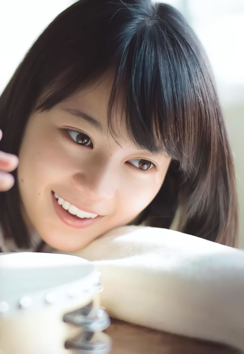 [PB写真集] Erika Ikuta 生田絵梨花 Haruka Kodama 兒玉遥 Graduation-高校卒業-2015 [34P]
