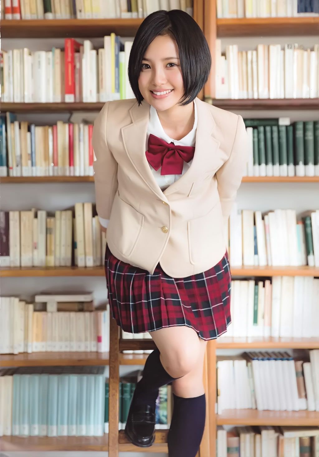 [PB写真集] Erika Ikuta 生田絵梨花 Haruka Kodama 兒玉遥 Graduation-高校卒業-2015 [34P]