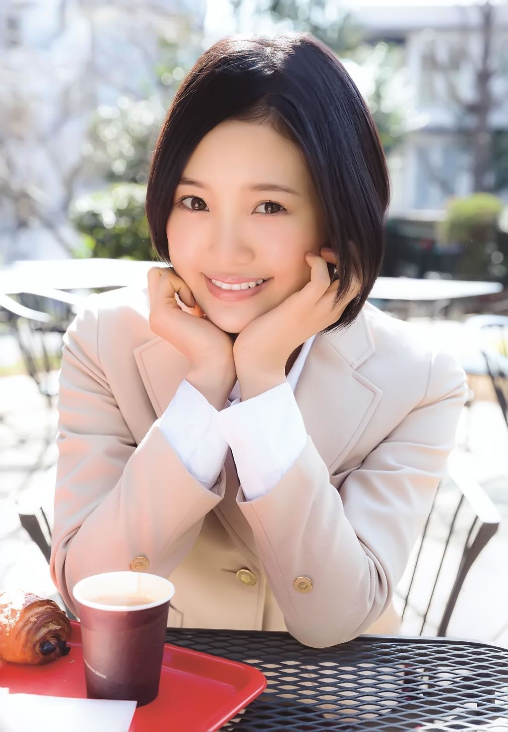 [PB写真集] Erika Ikuta 生田絵梨花 Haruka Kodama 兒玉遥 Graduation-高校卒業-2015 [34P]