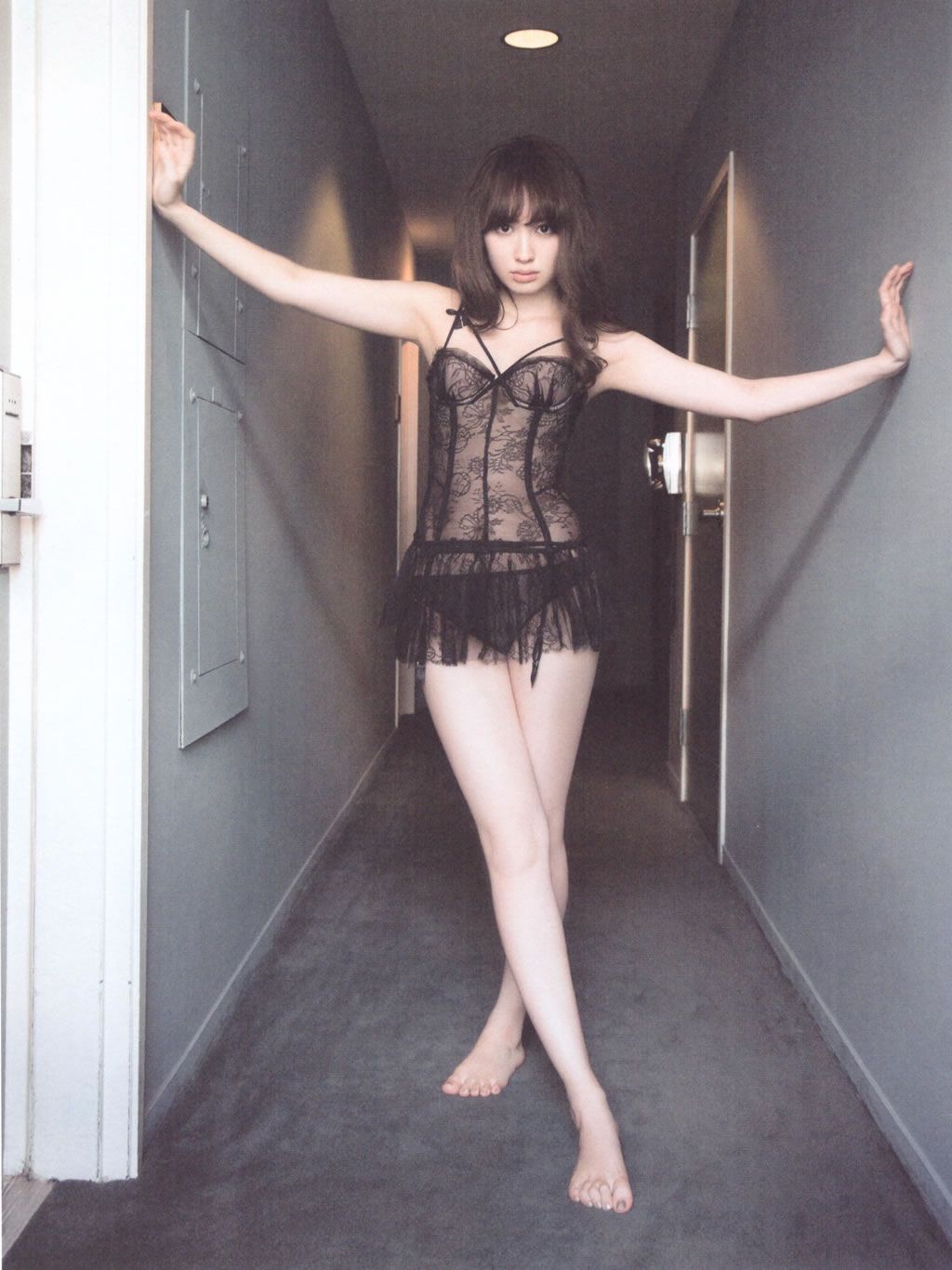 [PB写真集] Haruna Kojima 小嶋陽菜 Dou Suru どうする？ [138P]