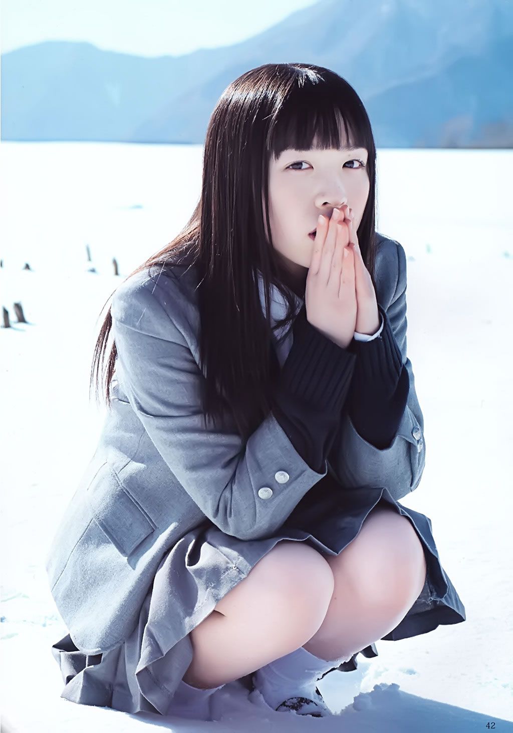 [PB写真集] Nana Owada 大和田南那 Miria Watanabe 渡辺みり愛 Graduation-中学卒業-2015 [31P]