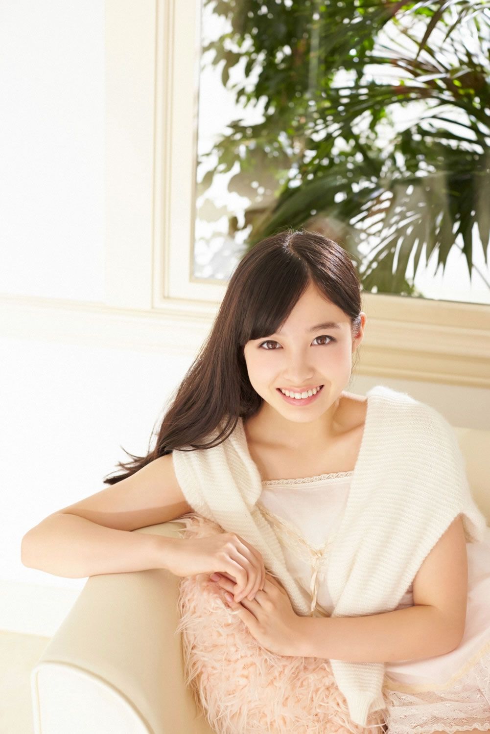 [YS-Web] Vol.630 Kanna Hashimoto 橋本環奈 [30P]