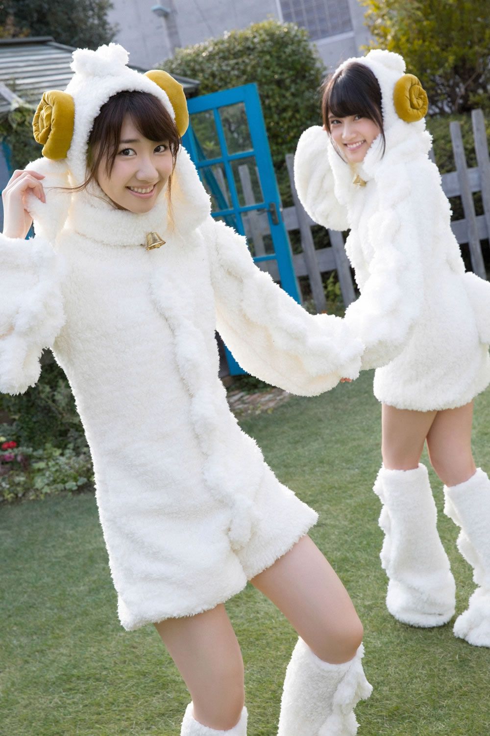 [YS-Web] Vol.633 Yuki Kashiwagi  Anna Iriyama 柏木由紀  入山杏奈 [41P]