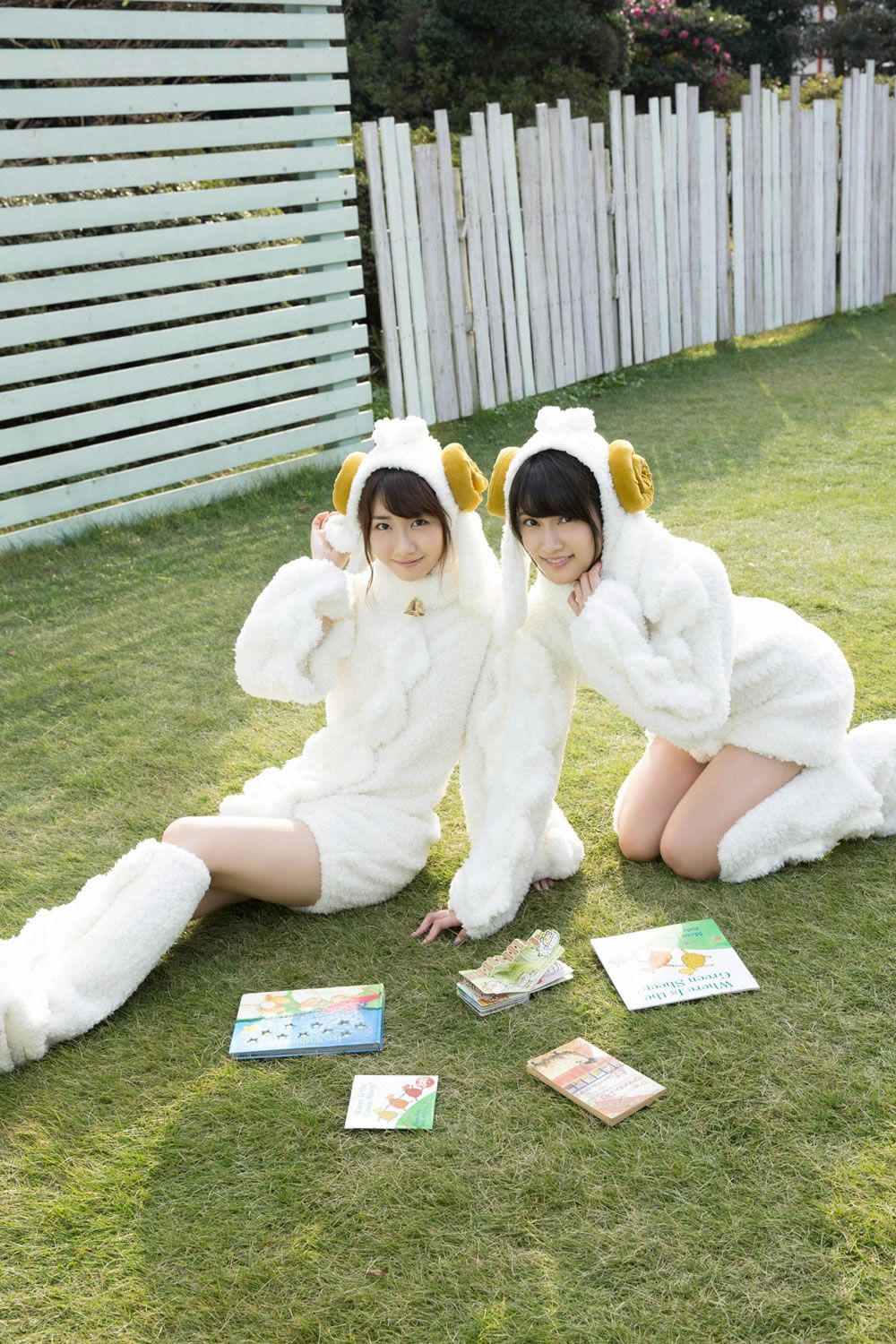 [YS-Web] Vol.633 Yuki Kashiwagi  Anna Iriyama 柏木由紀  入山杏奈 [41P]