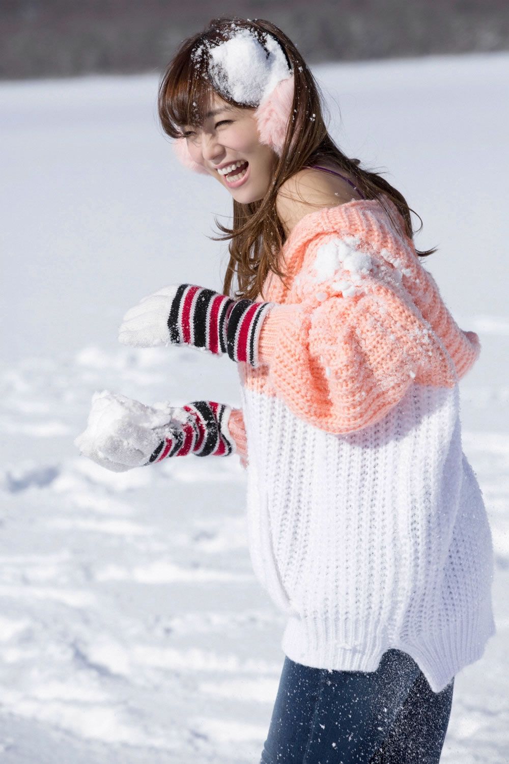 [YS-Web] Vol.637 Ai Shinozaki 篠崎愛 [97P]
