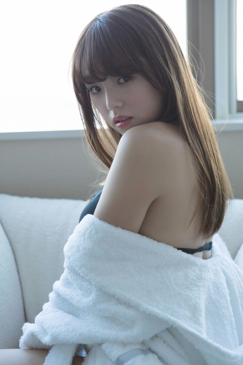 [YS-Web] Vol.637 Ai Shinozaki 篠崎愛 [97P]
