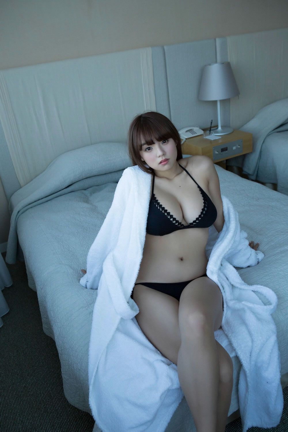 [YS-Web] Vol.637 Ai Shinozaki 篠崎愛 [97P]